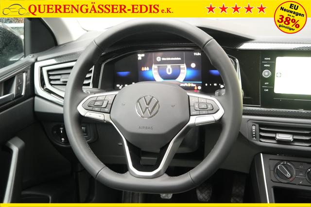 VW Taigo Life Deep Black Perleffekt 