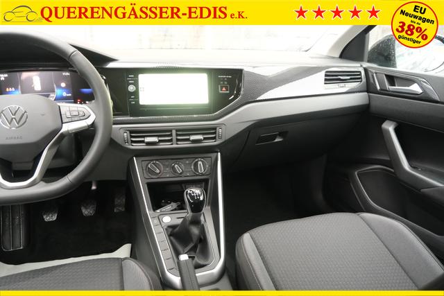 VW Taigo Life Deep Black Perleffekt 