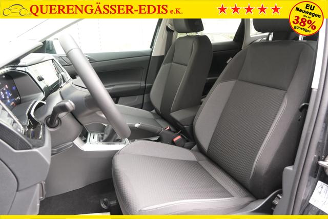 VW Taigo Life Deep Black Perleffekt 