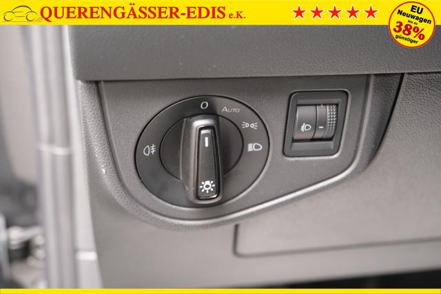 VW Taigo Life Deep Black Perleffekt 