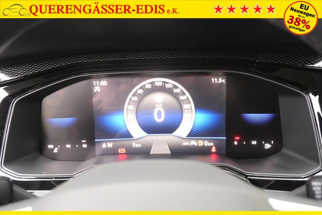 VW Taigo Life Deep Black Perleffekt 