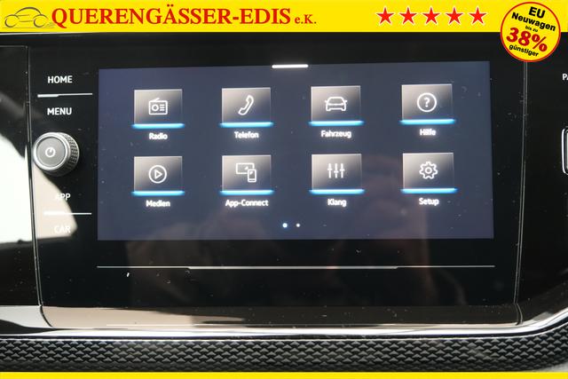 VW Taigo Life Deep Black Perleffekt 