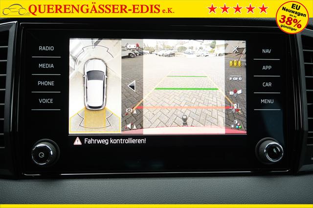 Skoda Karoq Sportline Velvet Rot 