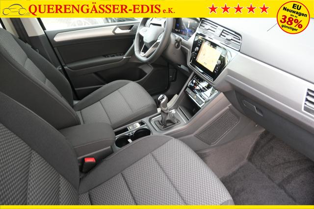 VW Touran 1.5 TSI DSG Grenadilschwarz 