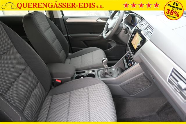 VW Touran 1.5 TSI DSG Grenadilschwarz 