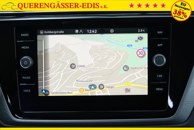 VW Touran 1.5 TSI DSG Grenadilschwarz 