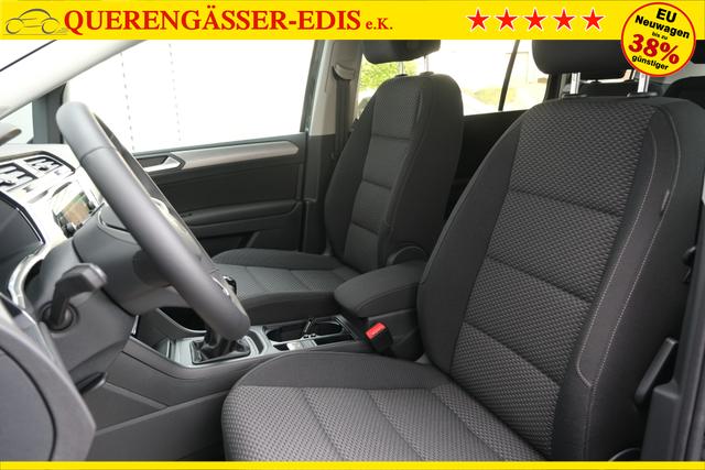 VW Touran 1.5 TSI DSG Grenadilschwarz 