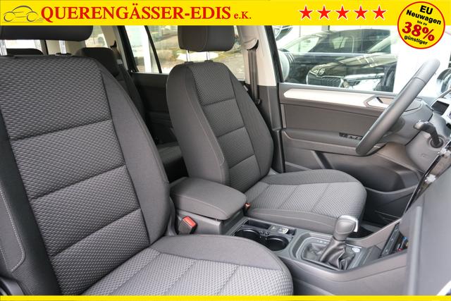 VW Touran 1.5 TSI DSG Grenadilschwarz 