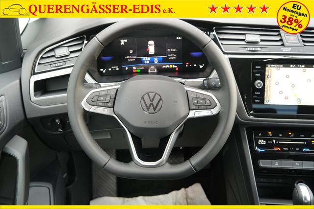 VW Touran 1.5 TSI DSG Grenadilschwarz 