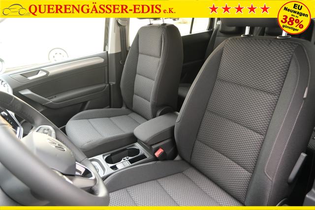 VW Touran 1.5 TSI DSG Grenadilschwarz 