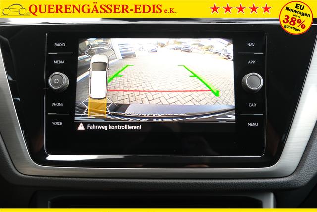 VW Touran 1.5 TSI DSG Grenadilschwarz 