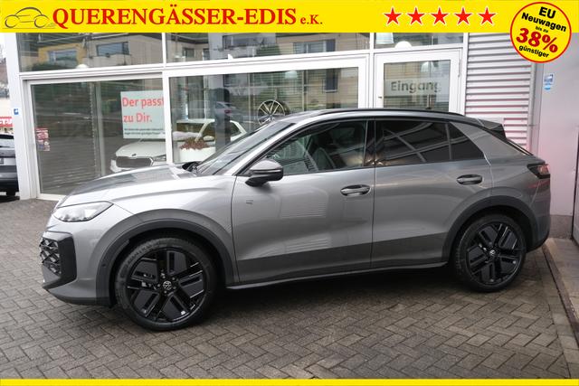 VW T-Roc 1.5 eTSI R-Line Wolf Grey 
