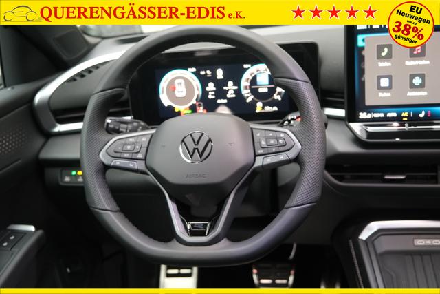VW T-Roc 1.5 eTSI R-Line Wolf Grey 