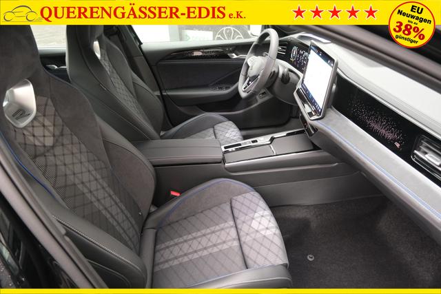 VW Passat Variant R-Line 