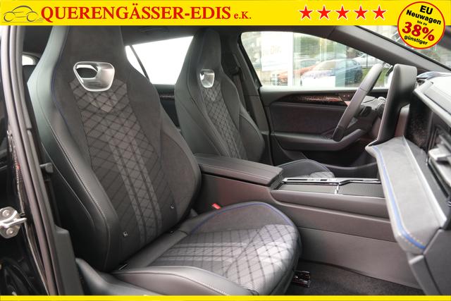 VW Passat Variant R-Line 