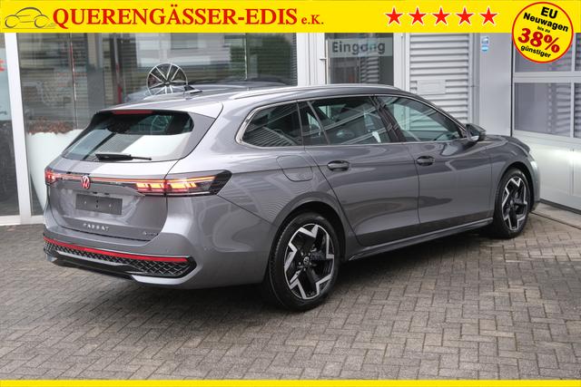 VW Passat Variant R-Line 