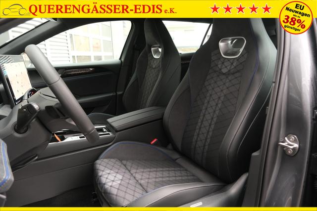 VW Passat Variant R-Line 