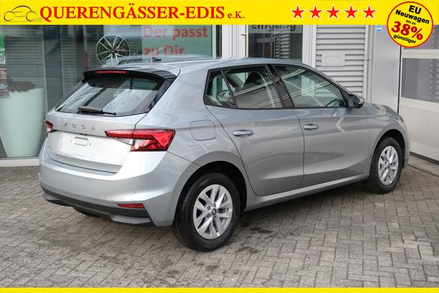 Skoda Fabia Diamond Silver Metallic 