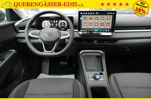 VW T-Roc Life Wolf Grey 