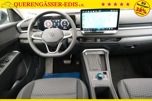 Volkswagen T-Roc 1.5 eTSI Life DSG AHK ACC LED App-Navi Totwinkelassistent 