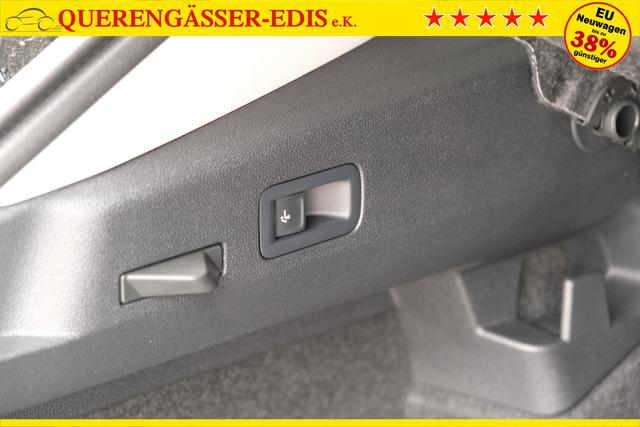 VW T-Roc Life Grenadillschwarz 