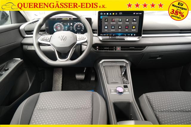 VW T-Roc Life Grenadillschwarz 