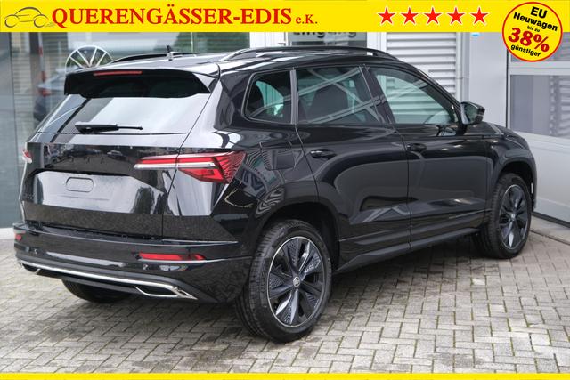Skoda Karoq Sportline Schwarz 