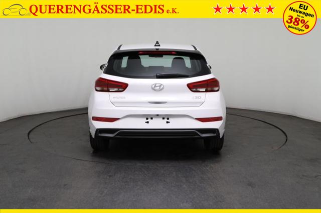 Hyundai i30 (GO!) 1.0 T-GDi 74kW (100 PS) 6-Gang Schaltgetriebe 