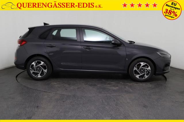 Hyundai i30 (GO!) 1.0 T-GDi 74kW (100 PS) 6-Gang Schaltgetriebe 