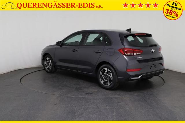 Hyundai i30 GO! (GO!) 1.0 T-GDi 74kW (100 PS) 6-Gang Schaltgetriebe 