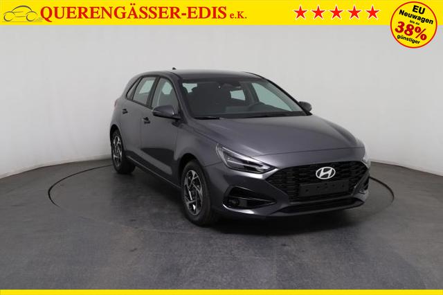 Hyundai i30 GO! (GO!) 1.0 T-GDi 74kW (100 PS) 6-Gang Schaltgetriebe 