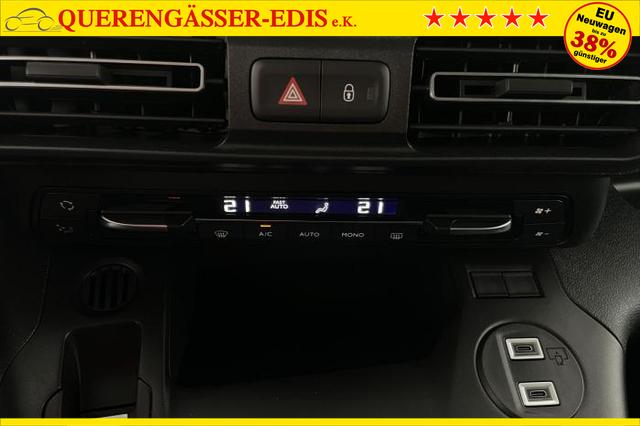 Fiat Doblo Panorama 1.5 HDi *LED*SHZ*PDC*SpurHa*Klima* 