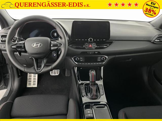 Hyundai i30 Kombi N-Line (N-Line) 1,5 T-GDi 103 kW (140 PS) 7-Gang-DCT 