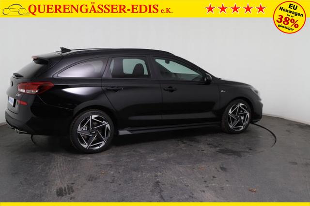 Hyundai i30 Kombi N-Line (N-Line) 1,5 T-GDi 103 kW (140 PS) 7-Gang-DCT 