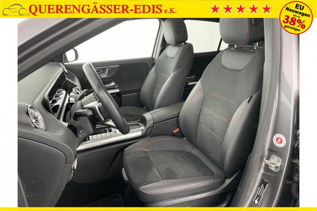 Mercedes-Benz GLA AMG Line GLA-Klasse (AMG Line) 220 d 4MATIC *PANO*AHK*NAVI*LED*SHZ*PDC* 