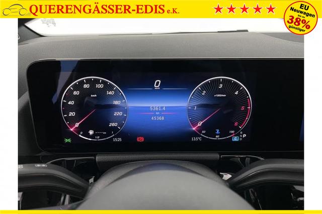 Mercedes-Benz GLA AMG Line GLA-Klasse (AMG Line) 220 d 4MATIC *PANO*AHK*NAVI*LED*SHZ*PDC* 