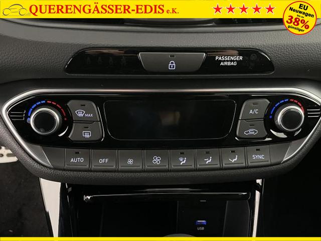 Hyundai i30 Kombi N-Line (N-Line) 1,5 T-GDi 103 kW (140 PS) 7-Gang-DCT 