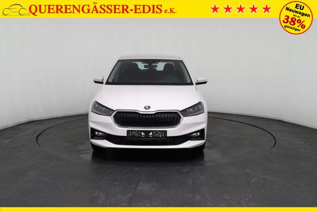 Skoda Fabia Essence (Essence) 1.0 TSI 70kW (95 PS) 5-Gang Schaltgetriebe 