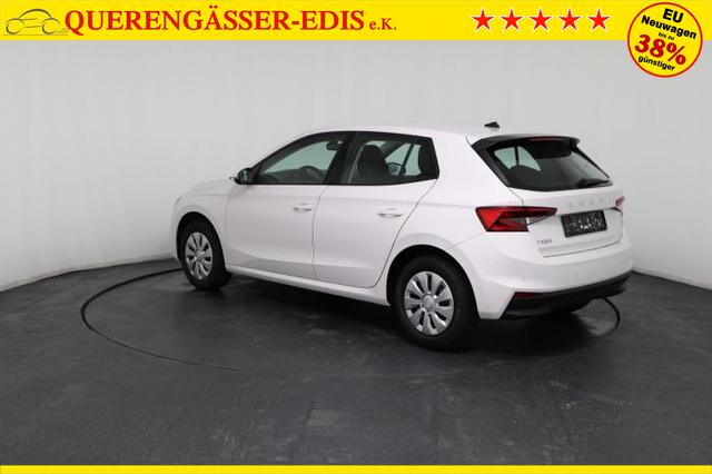 Skoda Fabia Essence (Essence) 1.0 TSI 70kW (95 PS) 5-Gang Schaltgetriebe 