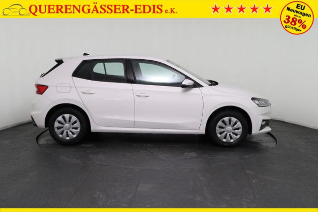 Skoda Fabia Essence (Essence) 1.0 TSI 70kW (95 PS) 5-Gang Schaltgetriebe 