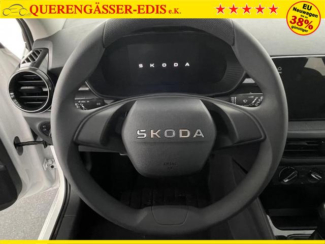 Skoda Fabia Essence (Essence) 1.0 TSI 70kW (95 PS) 5-Gang Schaltgetriebe 