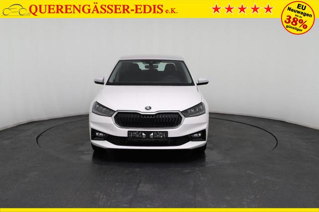 Skoda Fabia Essence (Essence) 1.0 TSI 70kW (95 PS) 5-Gang Schaltgetriebe 