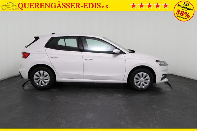Skoda Fabia Essence (Essence) 1.0 TSI 70kW (95 PS) 5-Gang Schaltgetriebe 