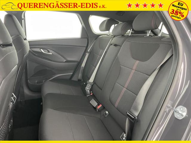 Hyundai i30 Kombi N-Line (N-Line) 1,5 T-GDi 103 kW (140 PS) 7-Gang-DCT 