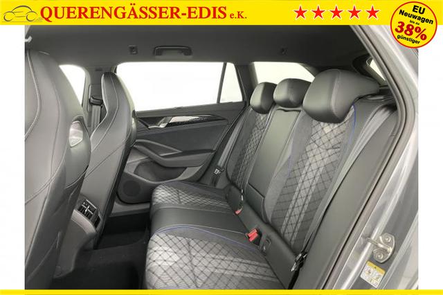 Volkswagen Passat Variant R-Line (R-Line) 2.0 TSI 195kW (265 PS) 7-Gang DSG 4MOTION 