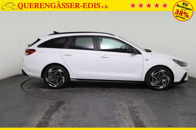 Hyundai i30 Kombi (N-Line) 1.5 T-GDI 103kW (140 PS) 7-Gang-DCT 