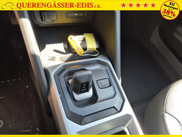 Dacia Duster Extreme Hybrid 140PS Automatik 1.6 SCE Sitzheizung Klimaautomatik PDC Rückf.kamera Bluetooth Apple Carplay Android Auto 2xKeyless 17-LM 