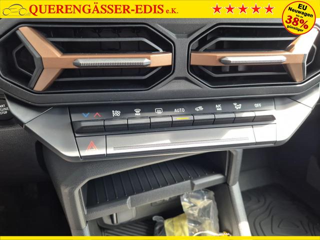 Dacia Duster Extreme 4x4 130PS 1.2 TCe Frontscheibe beheizb. 4x Kamera Lenkradheizung Sitzheizung Klimaautomatik Teil-Leder elektr.Parkbremse Bluetooth Apple Carplay Android Auto PDC v+h 2xKeyless 17-LM Ganzj.Reifen 