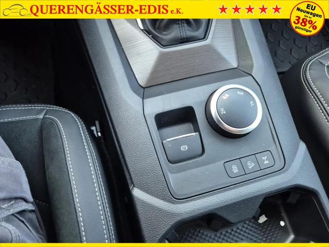 Volkswagen Amarok Style DoKa 3.0 TDI 240PS 4x4 Automatik Laderaumabdeckung Navi Lenkradheizung Frontscheibe beheizb. Sitzheizung AHK Rückf.Kamera ACC Klimaautomatik PDC v+h Apple Carplay Android Auto 2xKeyless 18"LM 