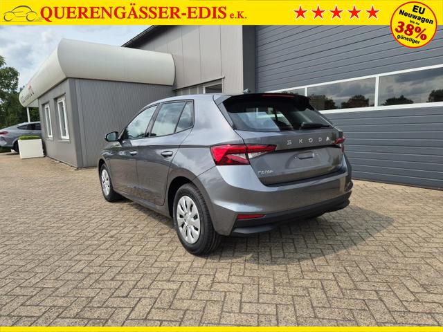 Skoda Fabia 1.0 TSI 115PS Selection 5-türig Sitzheizung Parksensoren Multifunktionslenkrad Klima Skoda-Radio Bluetooth Touchscreen Tempomat Nebelsch. wireless Apple CarPlay + Android Auto 